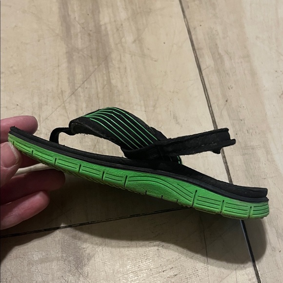 Nike Sandals, LL Bean Sneakers, and Black & Green Sandals - kids 7/8 - Picture 10 of 11